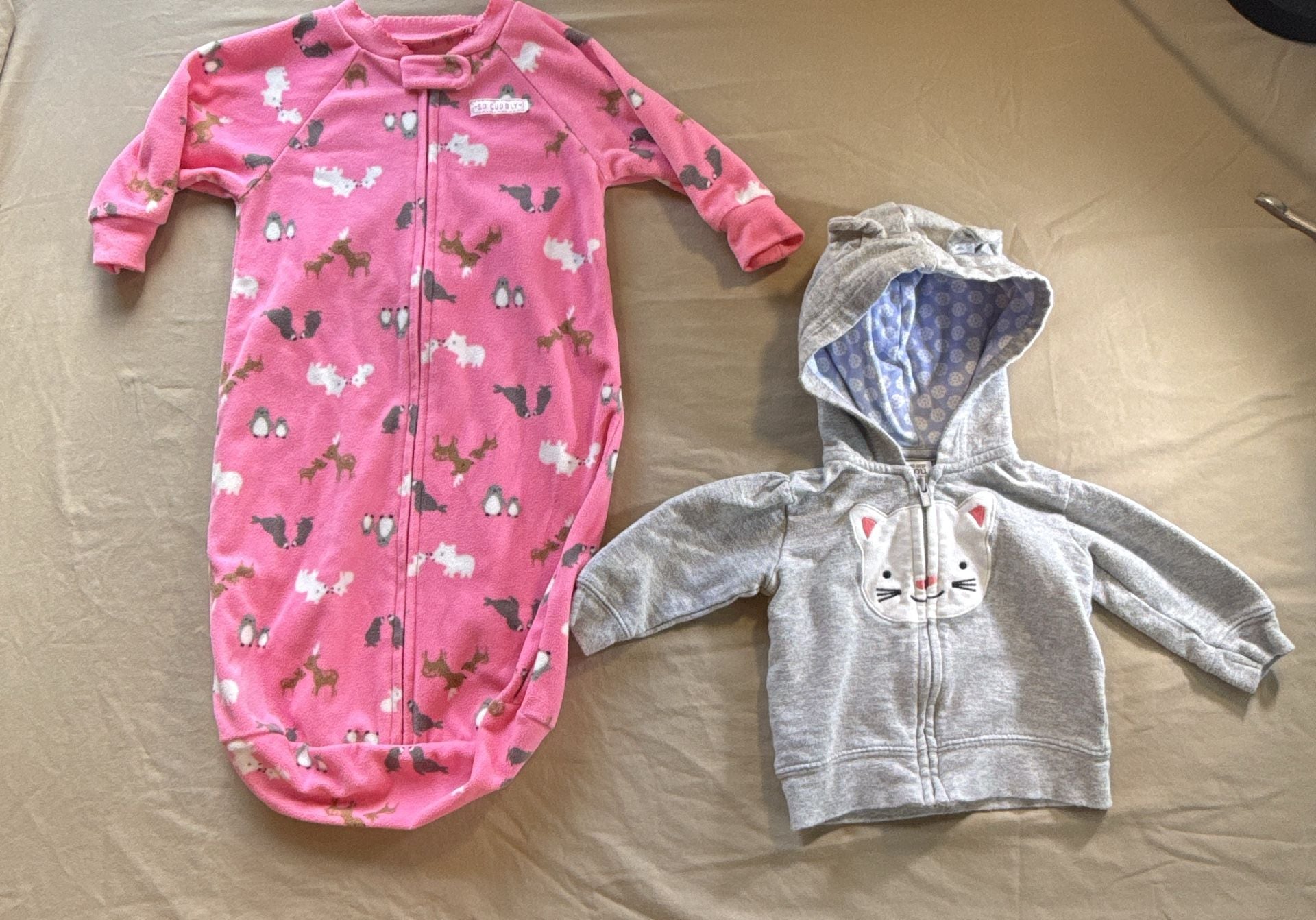 Just One You Made by Carter's Hoodie Size 3M Gray Cat 1