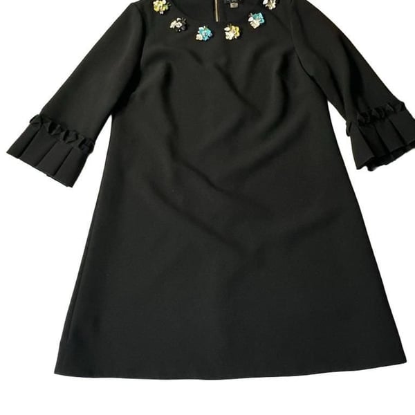 Tahari Arthur S. Levine Embellished Neck Dress Size 8P Black