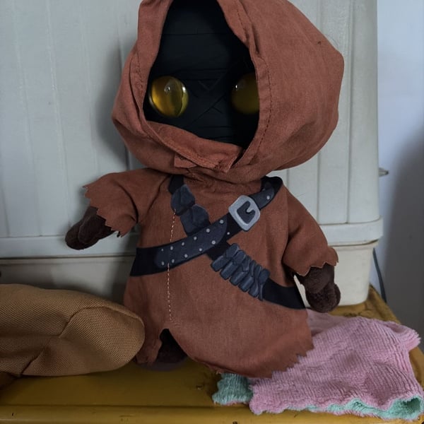 Mattel Star Wars Galactic Pals Jawa Tatooine Plush Figure with Satchel