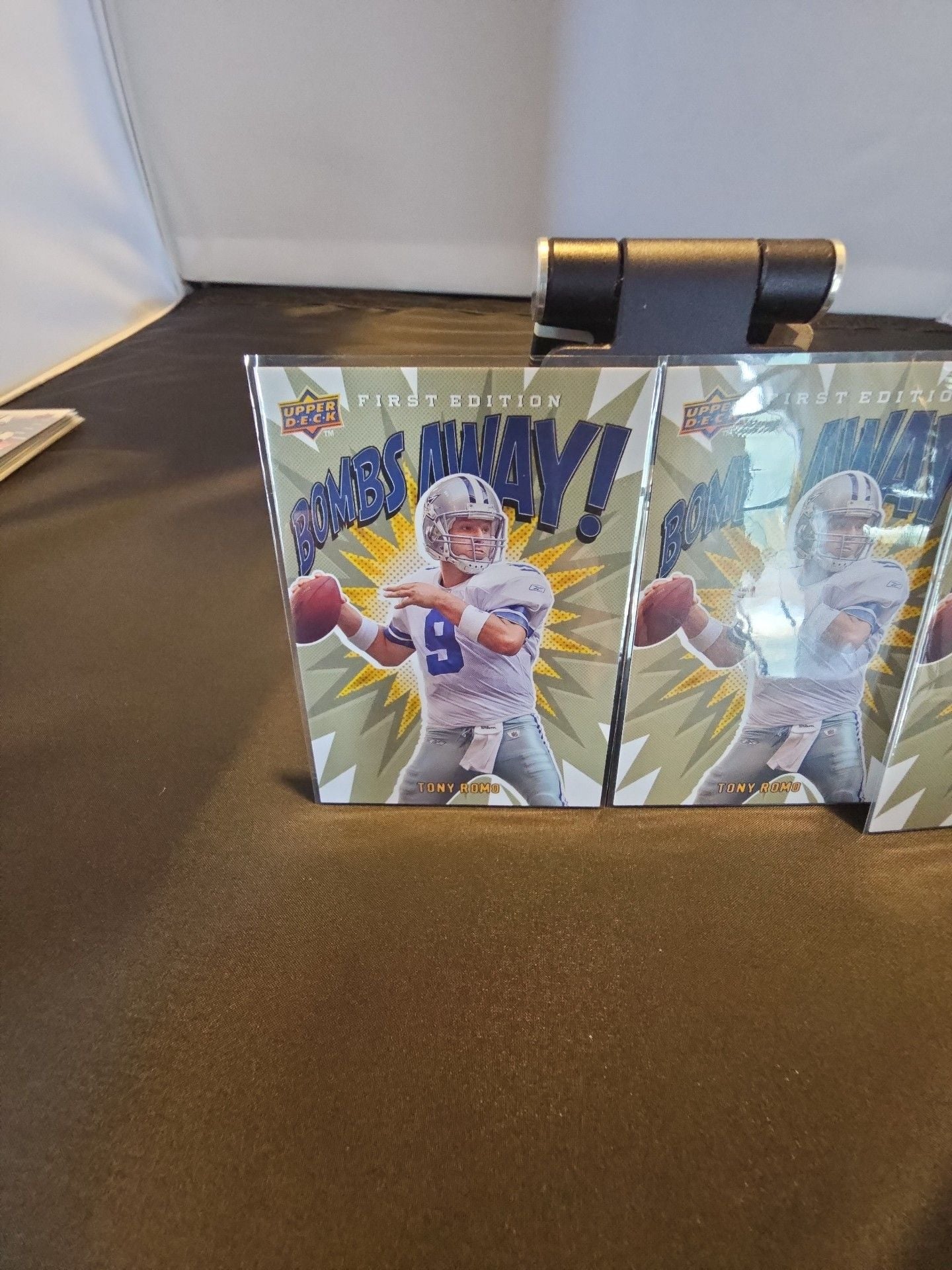 3-2009 Upper Deck First Edition Tony Romo Bombs Away! #BA-22 Football Card 2