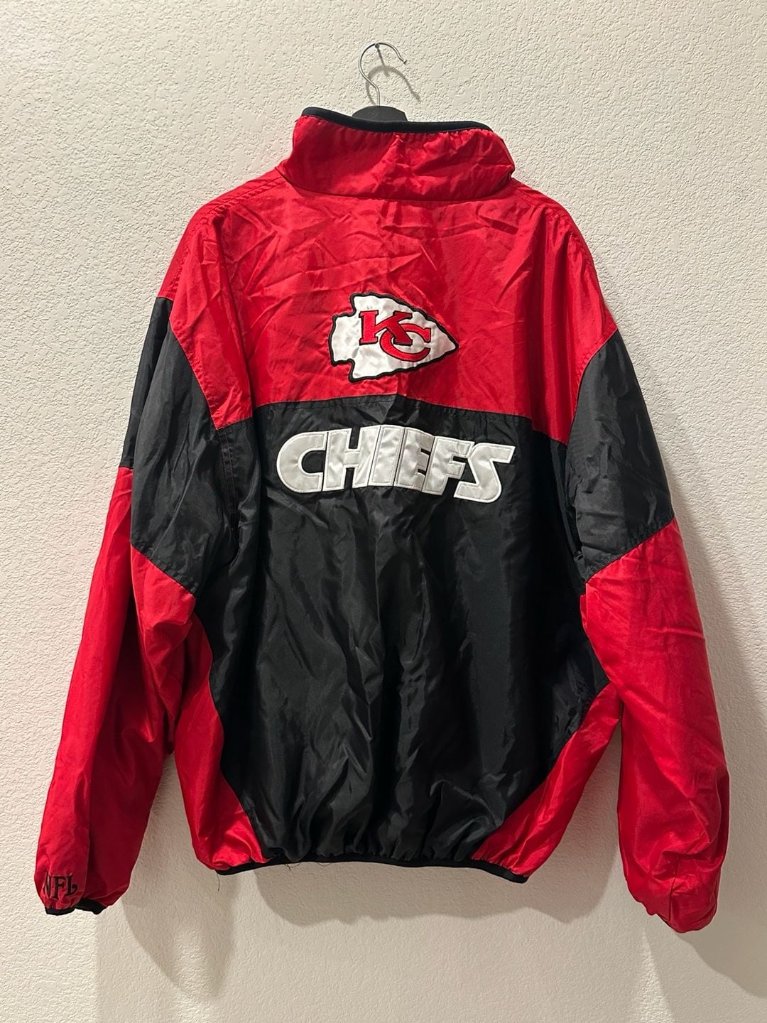 NFL Kansas City Chiefs jacket XXL red black embroidered logo reversible 3