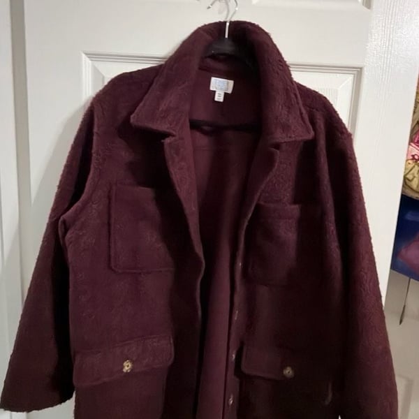 Time And Tru Boucle Utility Shacket Size XXL Burgundy