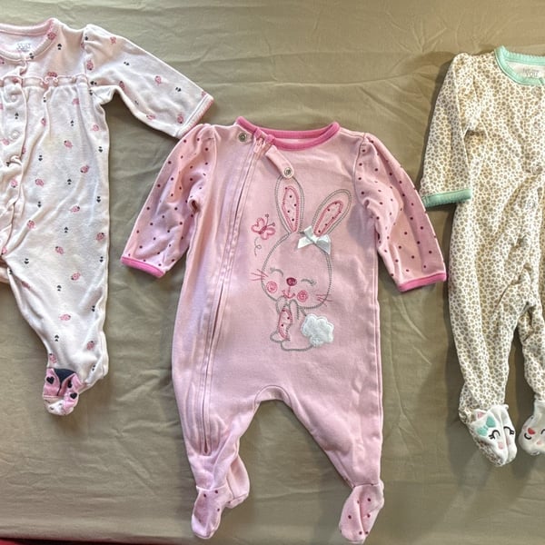 Just One You & First Moments Baby Girl Sleep 'n Play Size 3M