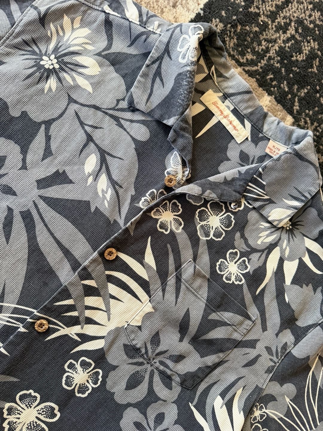 Tommy Bahama Silk Hawaiian Shirt XL Gray Floral Button Up 4