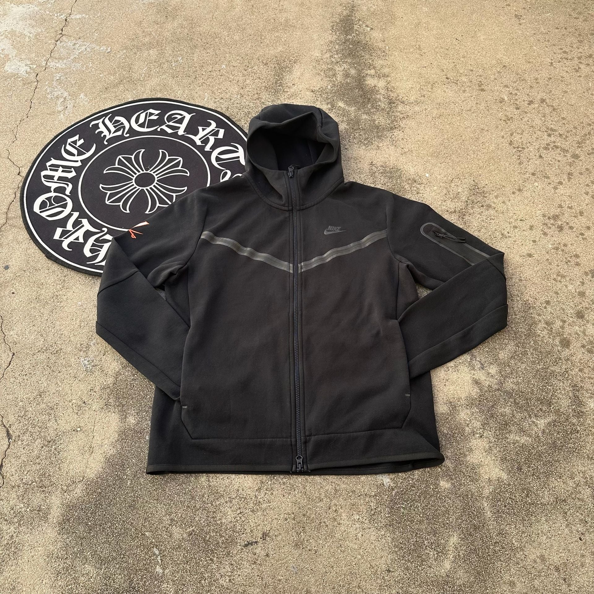 Nike Tech Fleece x Virginia Cavaliers Full-Zip Hoodie Black Medium 2