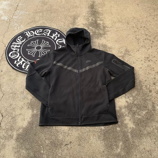 Nike Tech Fleece x Virginia Cavaliers Full-Zip Hoodie Black Medium