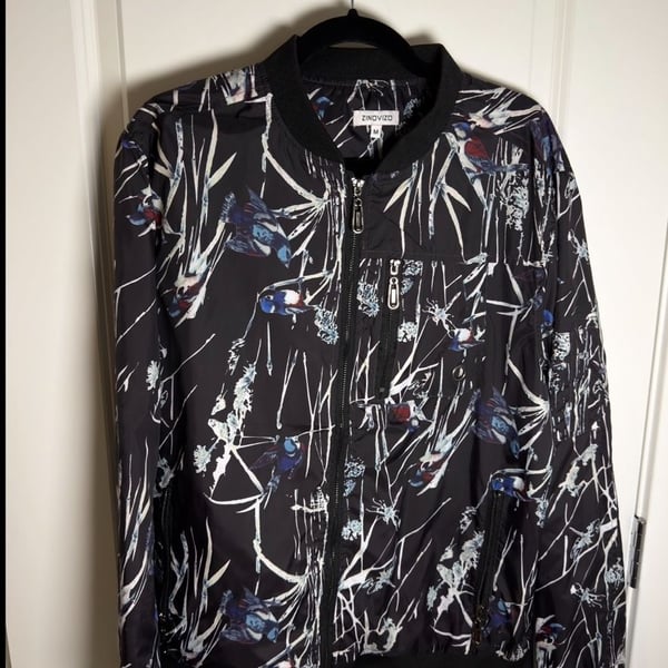 Zinovizo windbreaker Jacket Size M Black Bird Print