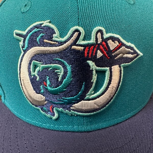 New Era 59FIFTY Mammoth Fitted Hat Size 7 3/4