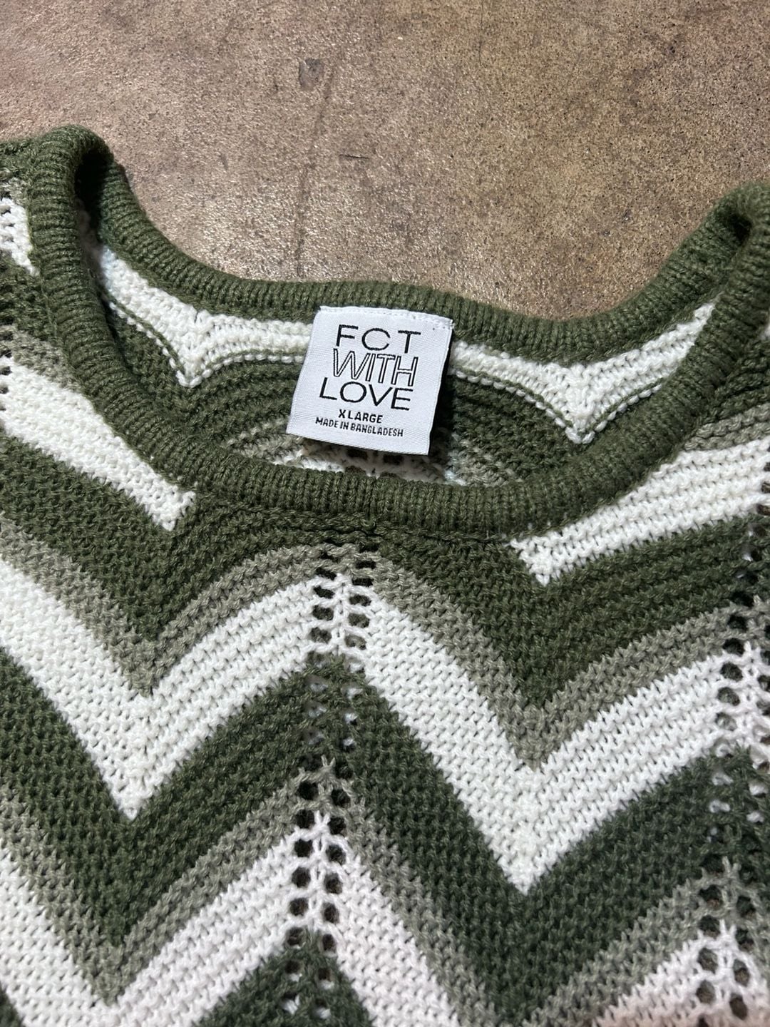 FCT WITH LOVE Unique Crop Sweater Green & White Knit Top 3