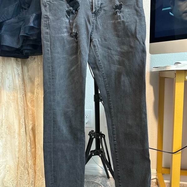Aeropostale Black Distressed Skinny Jeans Size 28