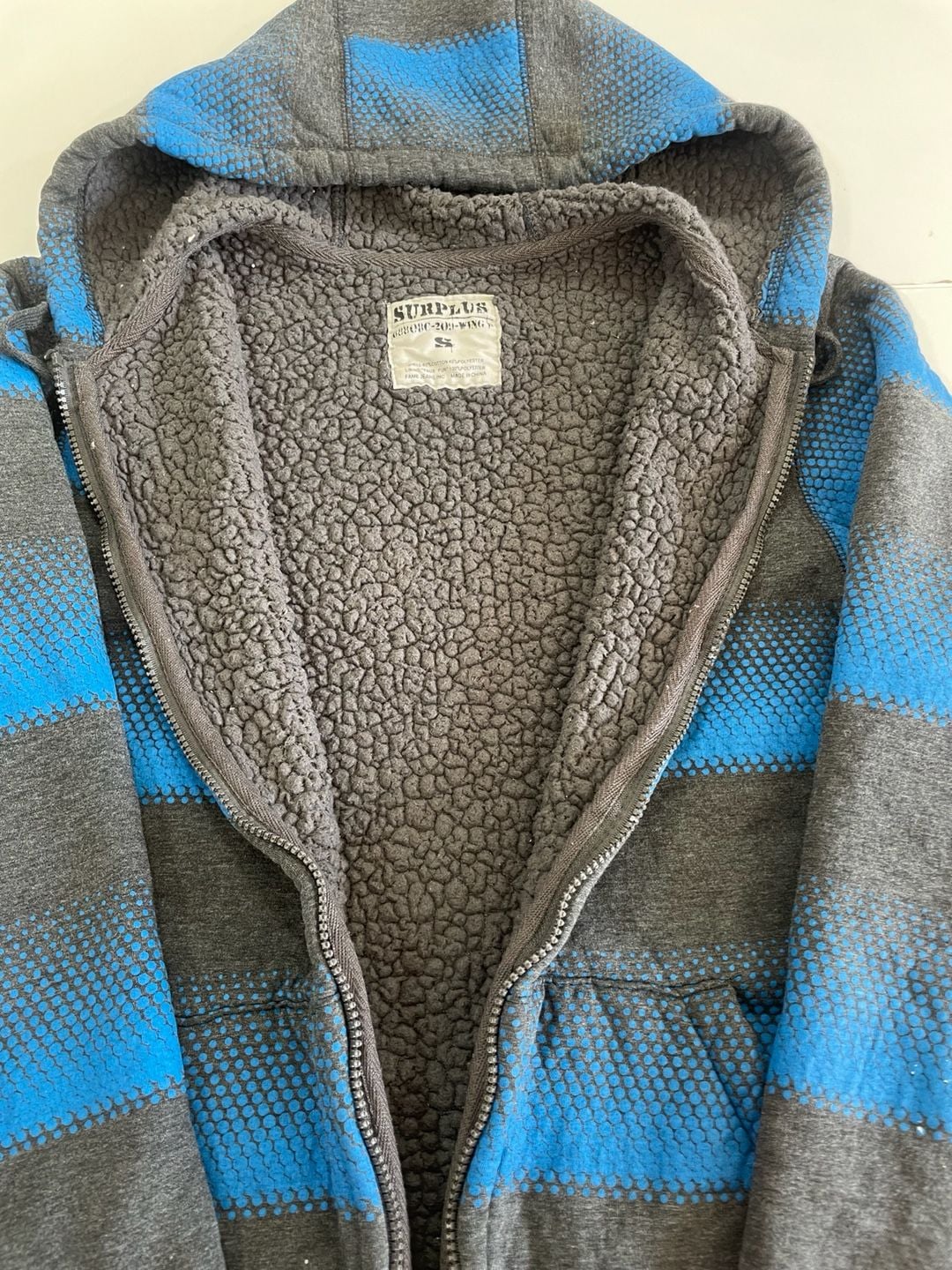 Surplus Zip Up Hooded Striped Sweater jacket Gray Blue Sherpa warm winter cozy 4