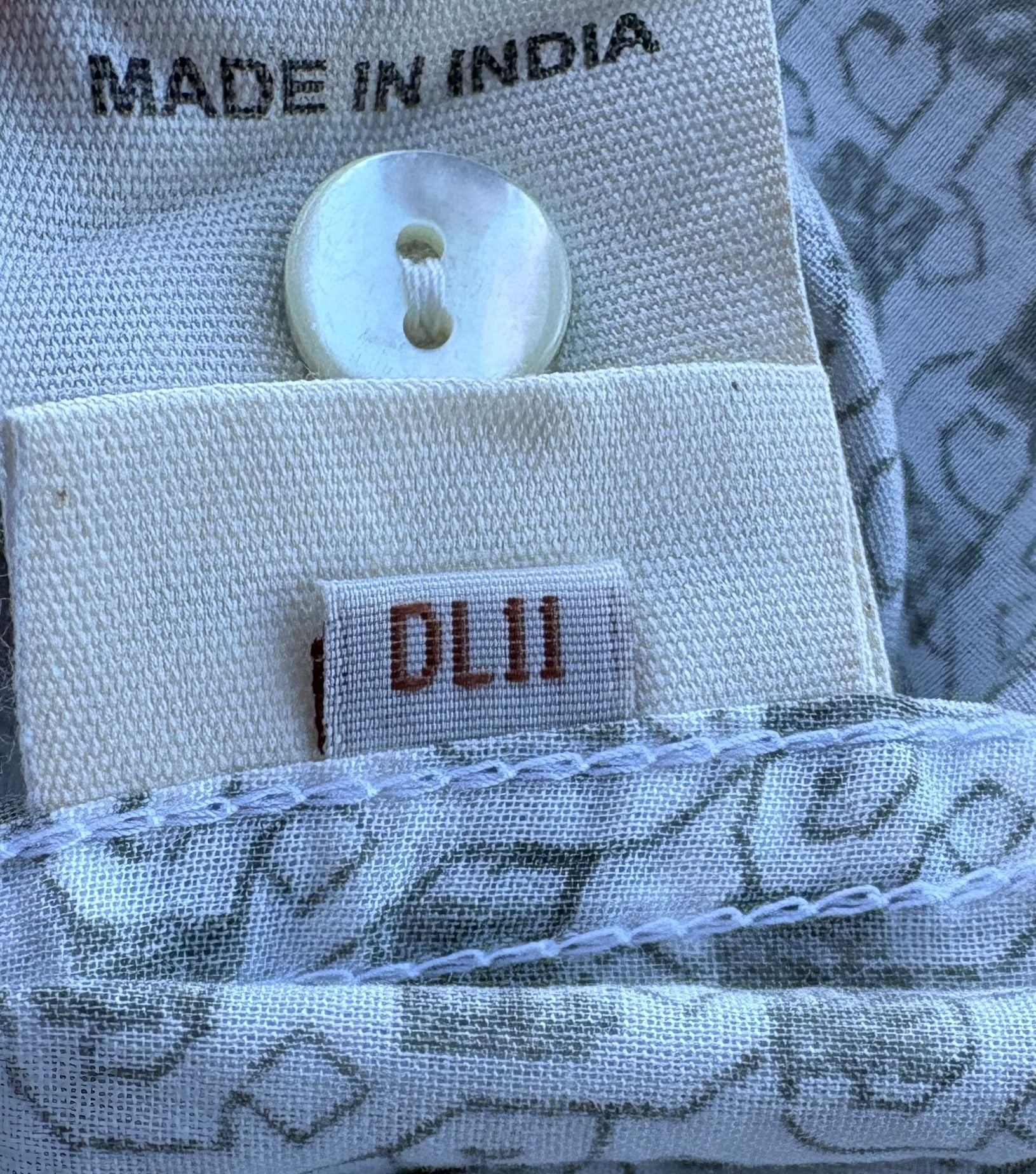 Fabindia Men's Short Kurta Size S White Geometric Print Cotton Comfort Fit 5