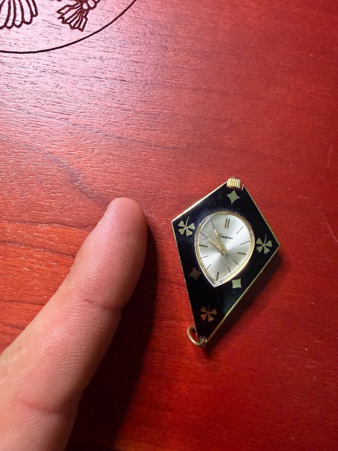 Endura Lady Luck Watch Black Enamel Gold Tone Pendant Necklace 6