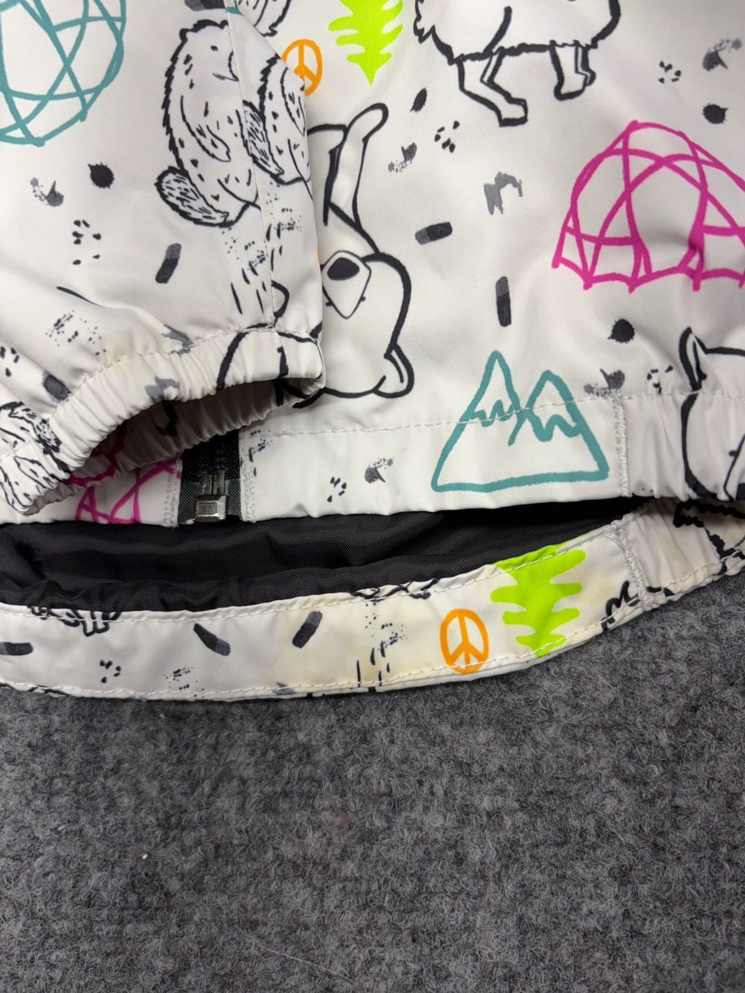 The NORTH FACE Lightweight Dryvent Hooded Rain Jacket Baby Infant 3-6 Months Art 11