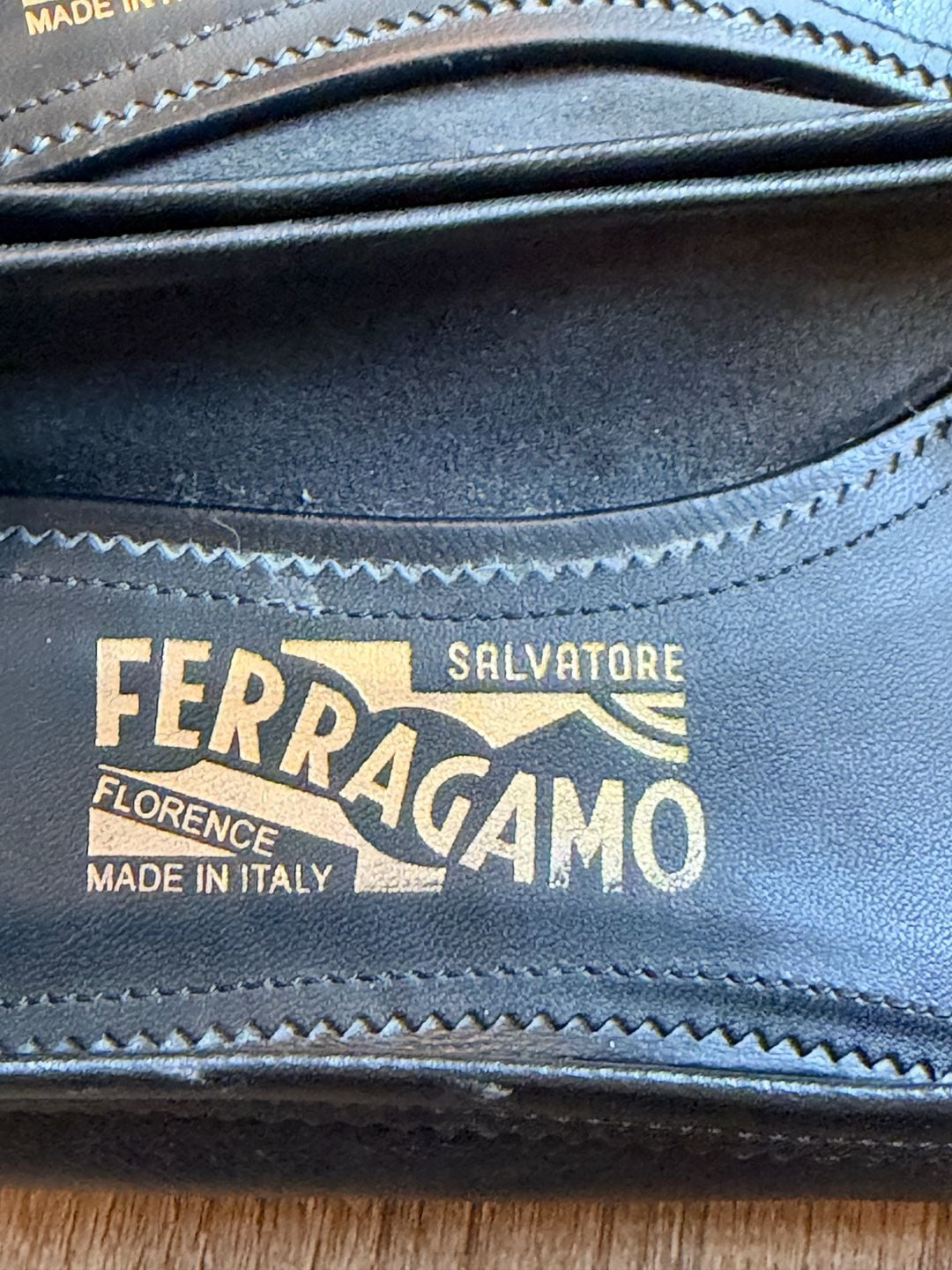 Salvatore Ferragamo Black Leather Bow Ballet Flats Size 7M 3