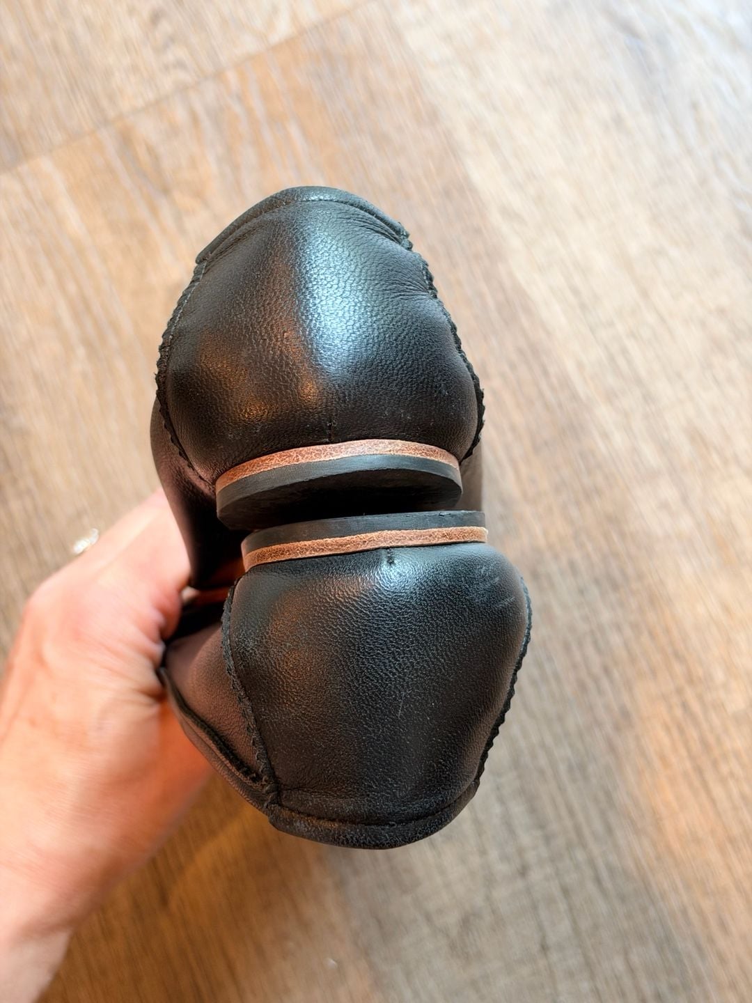 Salvatore Ferragamo Black Leather Bow Ballet Flats Size 7M 6