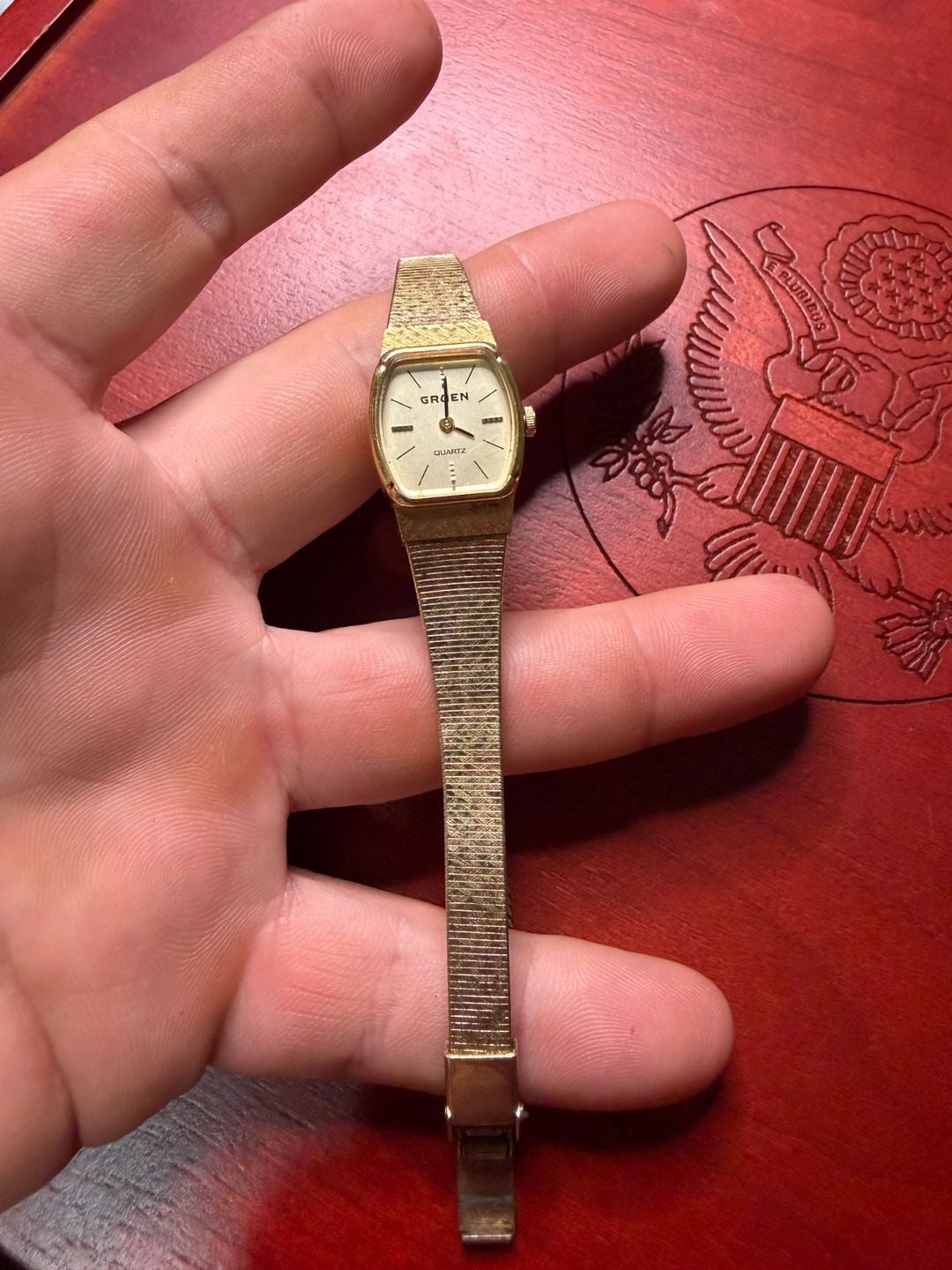Vintage Gruen Quartz Gold Tone 3