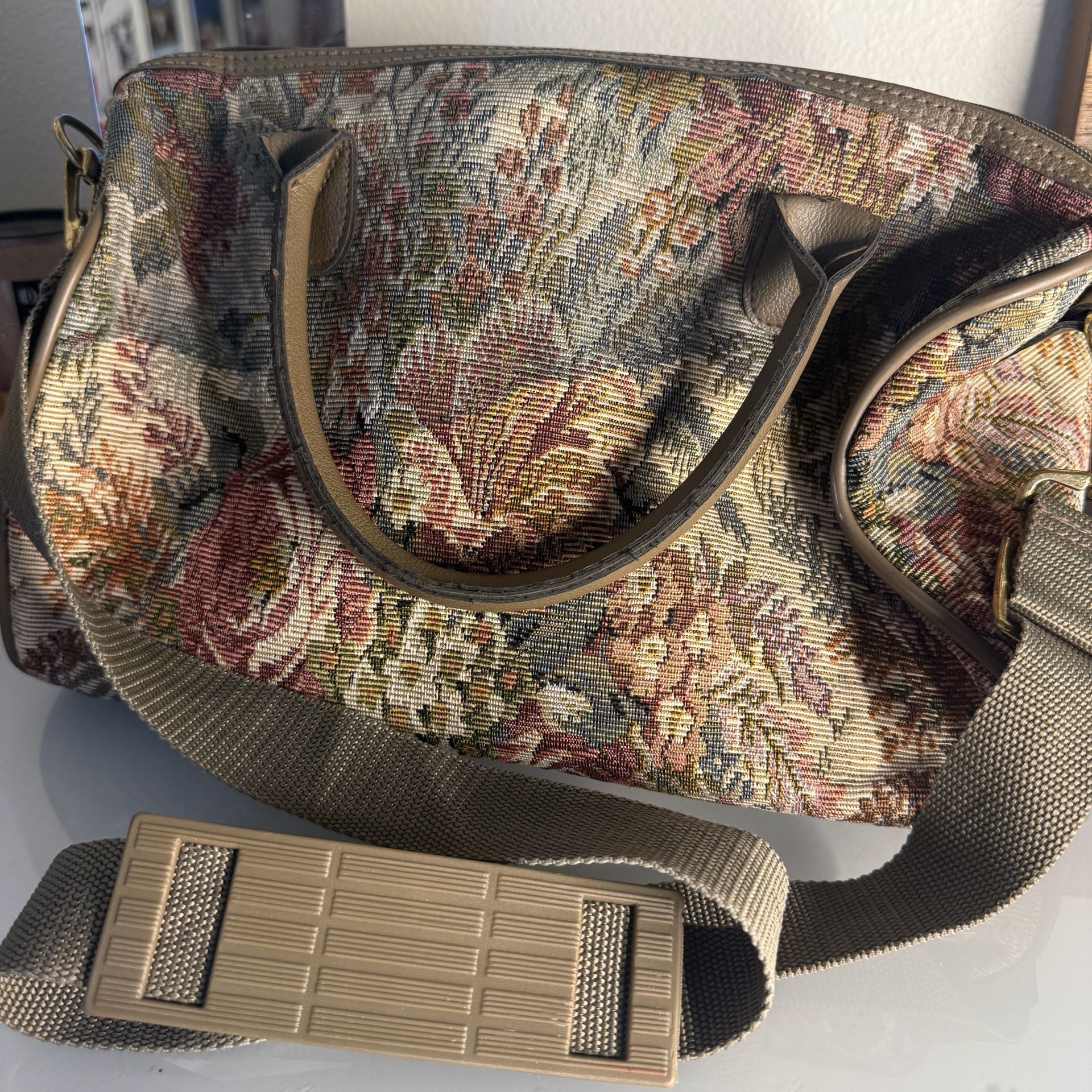 Vintage Jaguar Floral Tapestry Weekender Travel Luggage Bag 8