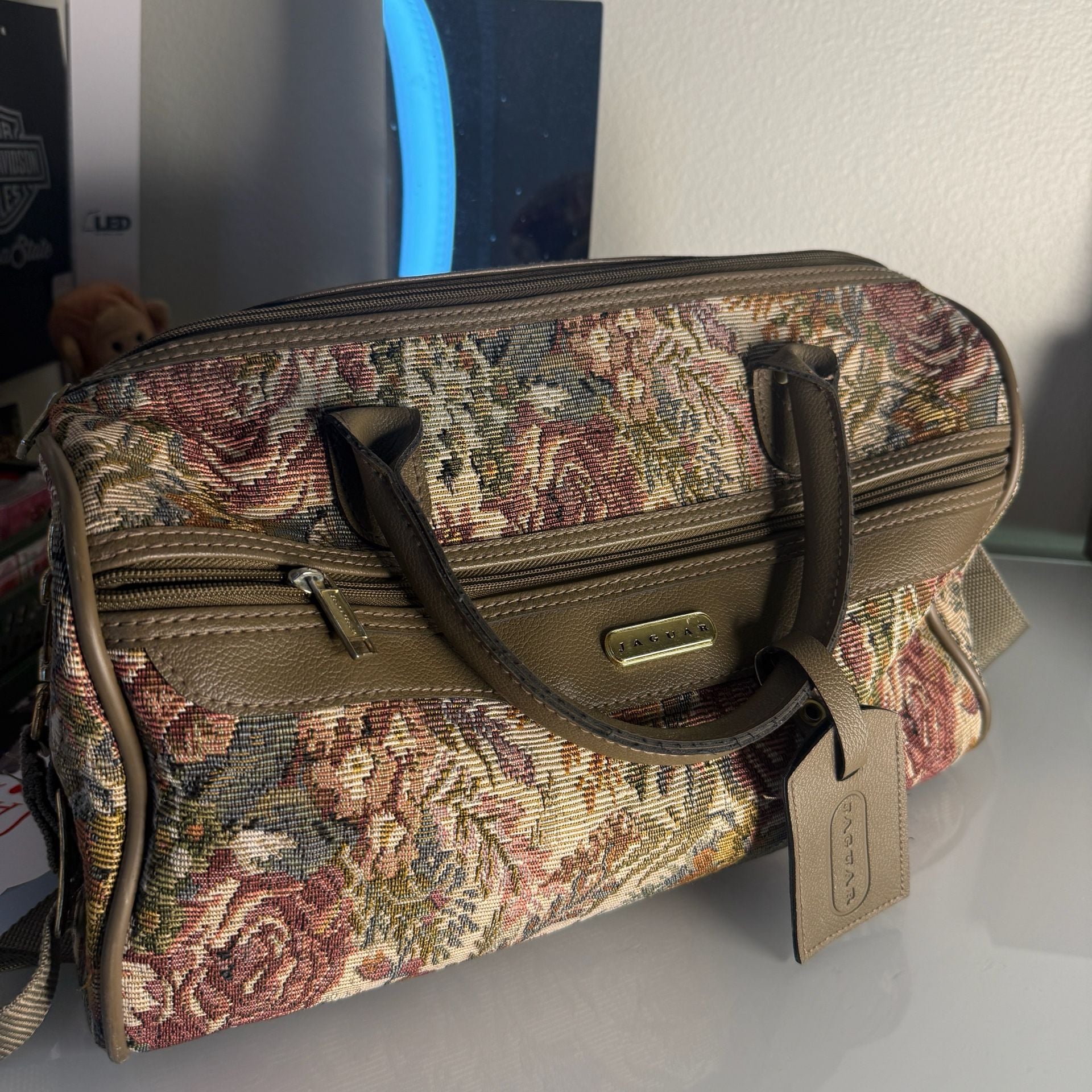 Vintage Jaguar Floral Tapestry Weekender Travel Luggage Bag 11