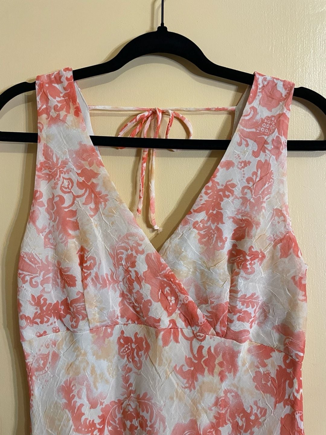 Alyn Paige Floral V-Neck Midi Dress Size 9/10 Pink Polyester 3
