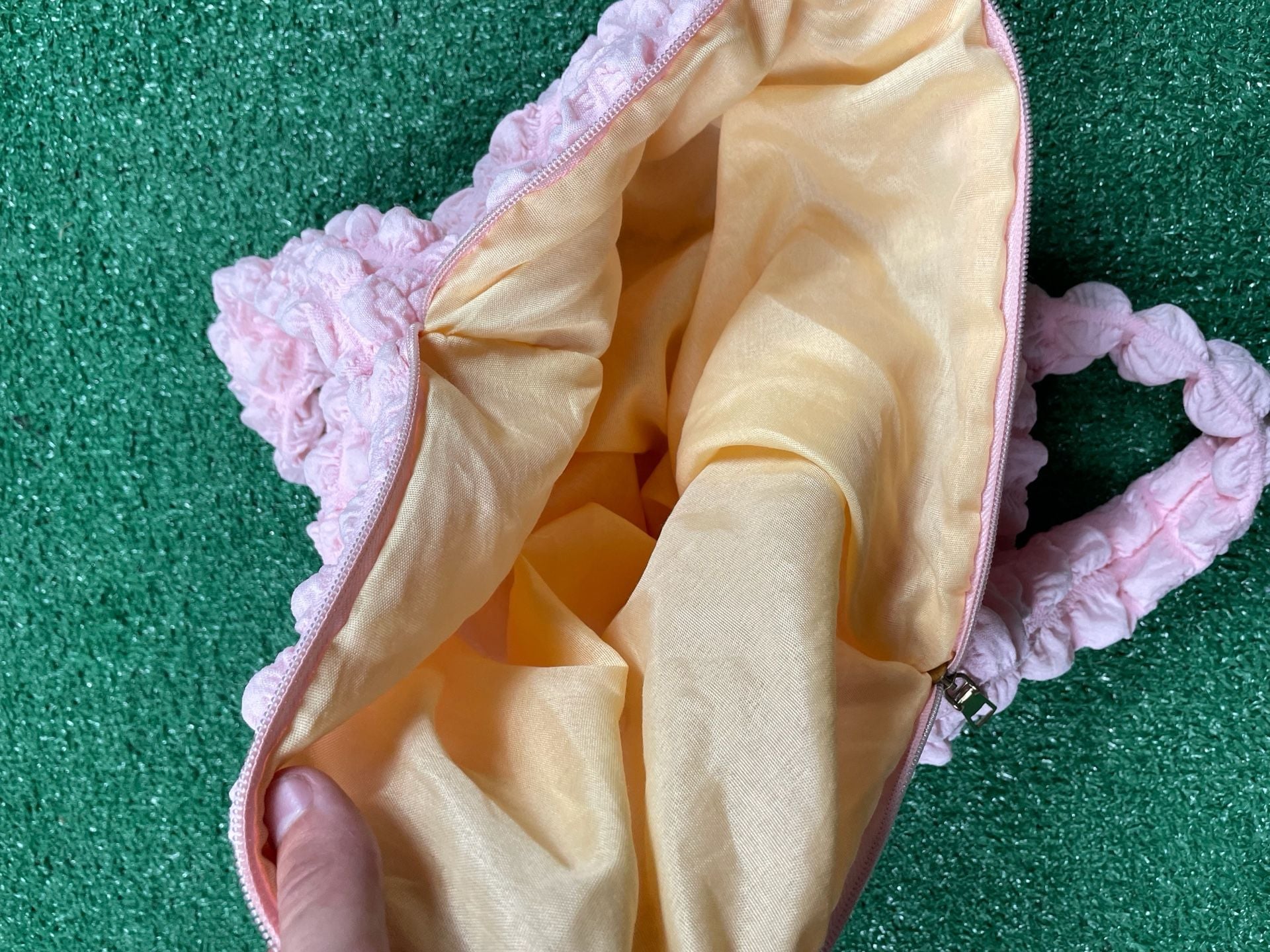 Unbranded Puff Cloud Pleated Shoulder Bag Pink 4