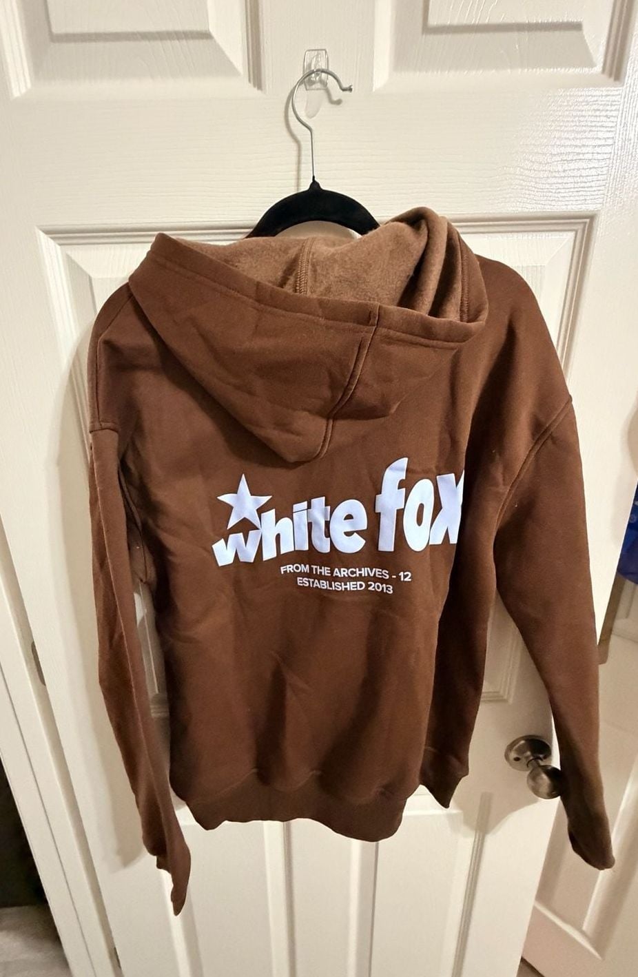 White Fox From The Archives Hoodie Size XS/S Brown Star 3