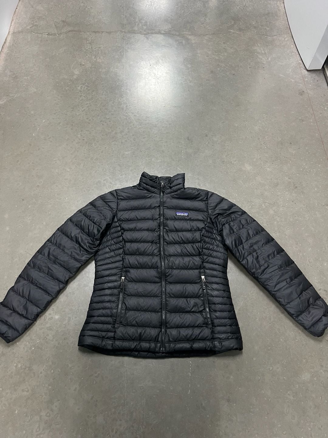 Patagonia Down Sweater Jacket Size M Black Puffer Full Zip 2