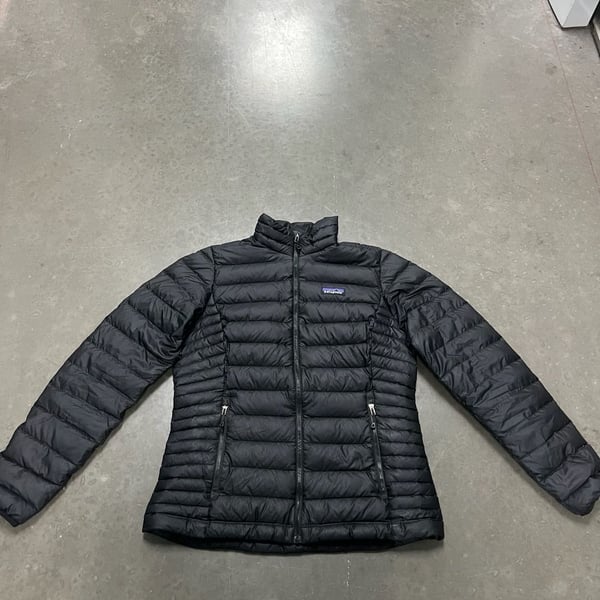 Patagonia Down Sweater Jacket Size M Black Puffer Full Zip