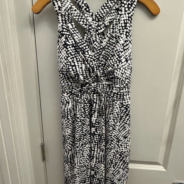 Soma Dress Size XS Black And White Patterned Cross Back