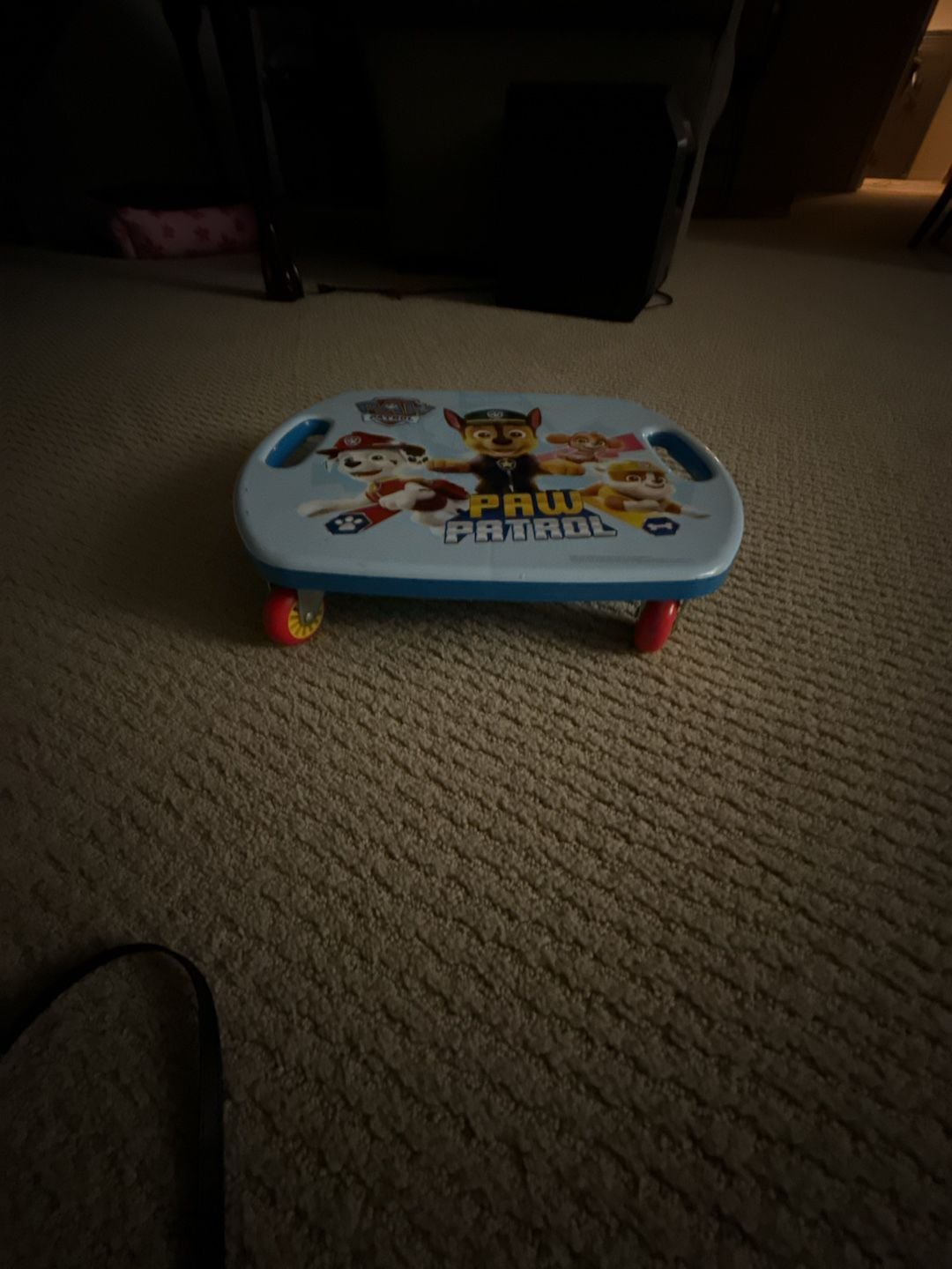 Paw Patrol Scoot Racer Caster Board Scooter Ride On Toy 2