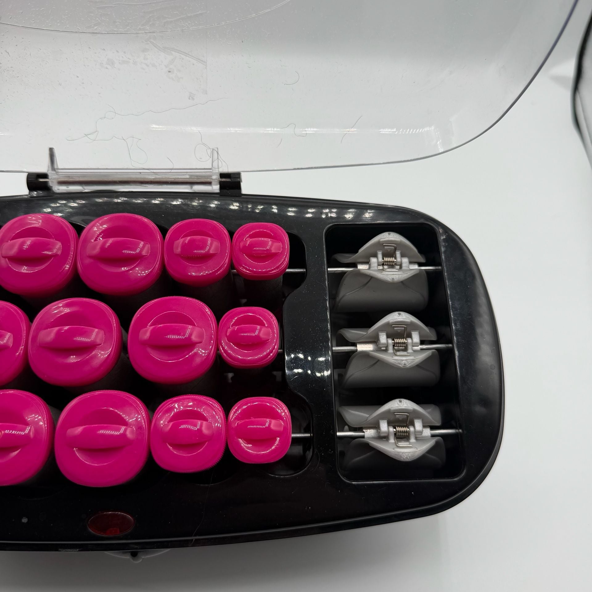 Conair CHV26HXWR Hot Rollers Set with 19 Rollers and Clips 4