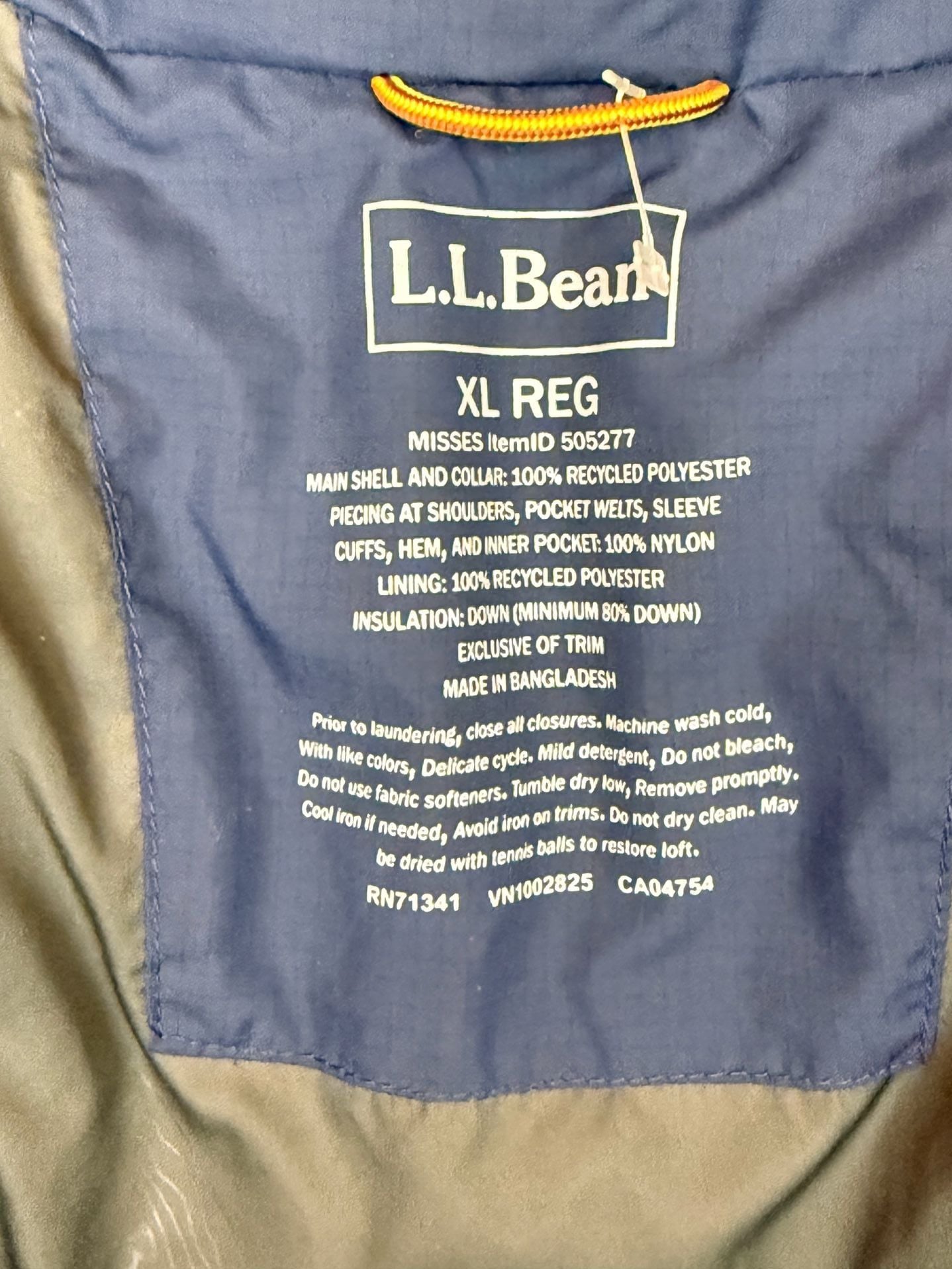 L.L. Bean Mountain Classic Down Parka Blue Puffer Jacket 7