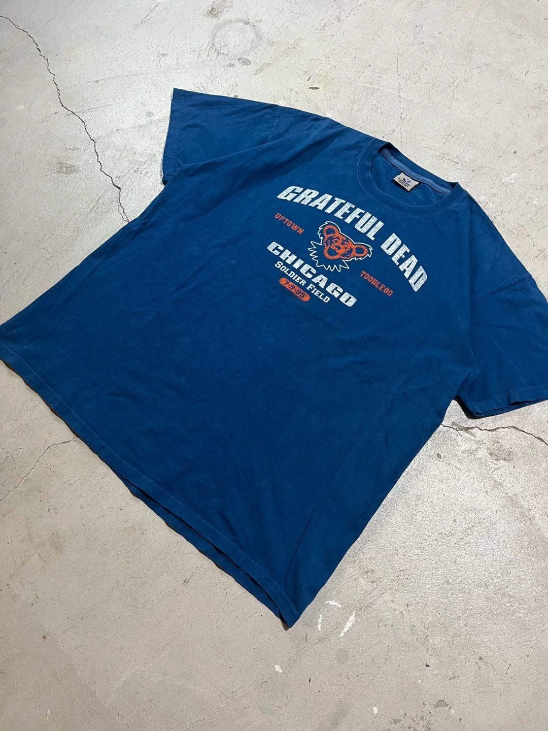 Vintage 2002 grateful dead tee 2