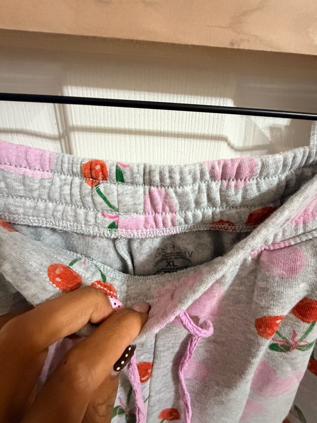 Zoe + Liv Cherry Heart Sweatshirt L And Pants XL Set 5