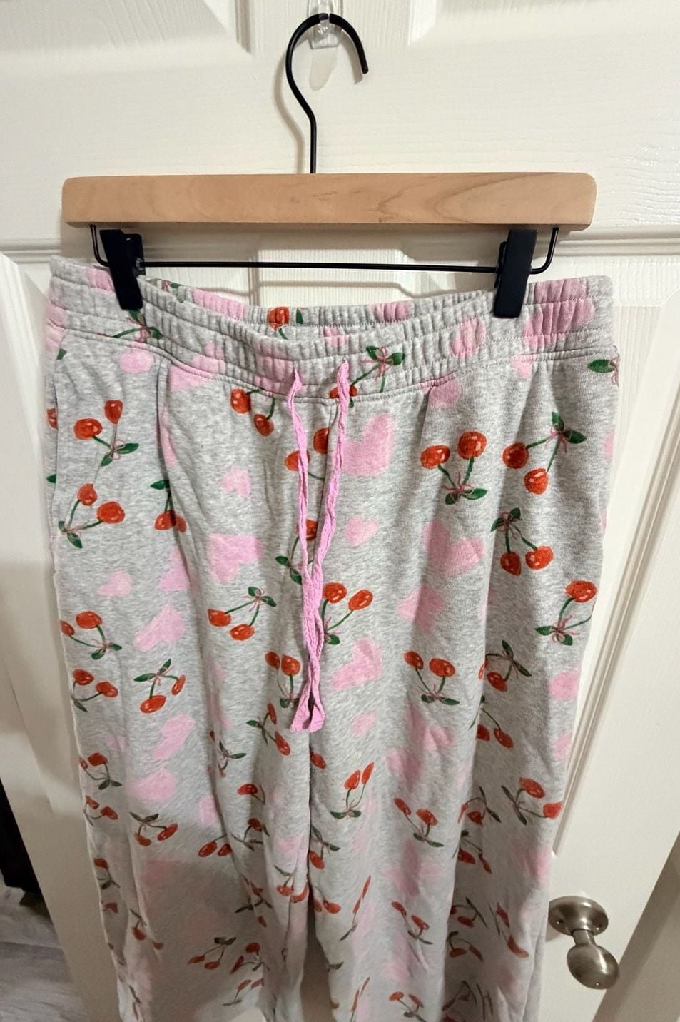 Zoe + Liv Cherry Heart Sweatshirt L And Pants XL Set 8
