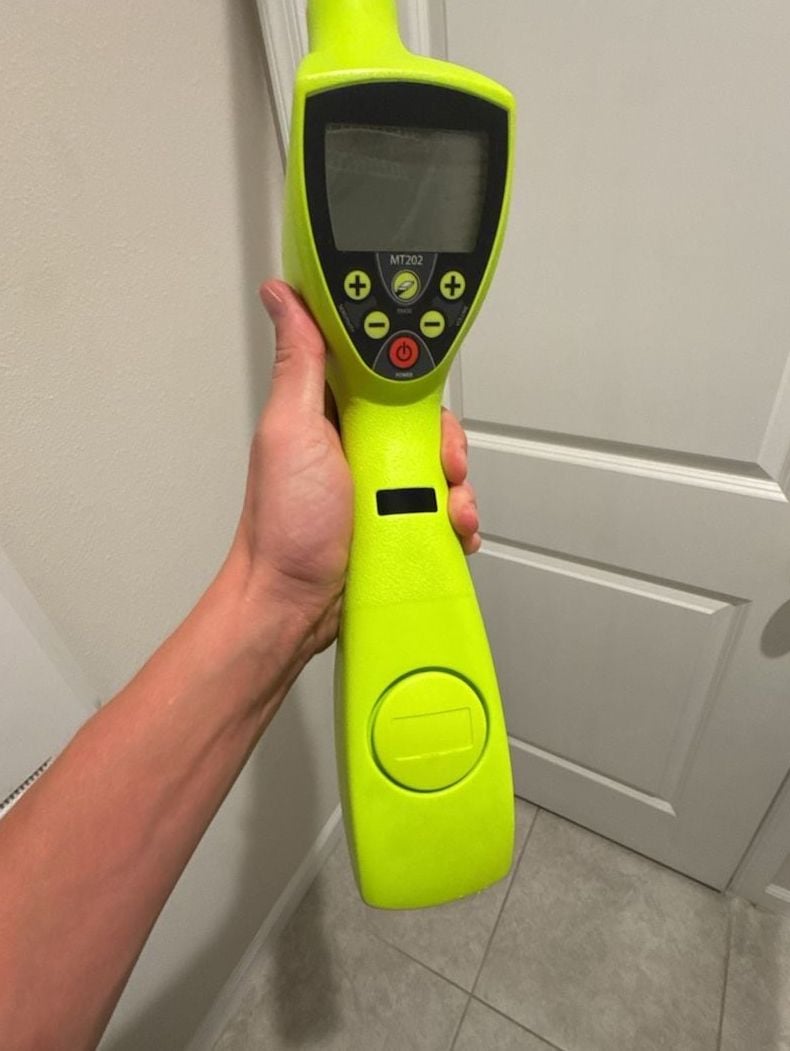 Bosch CST Berger MT202 Magna-Trak Magnetic Locator Green 2