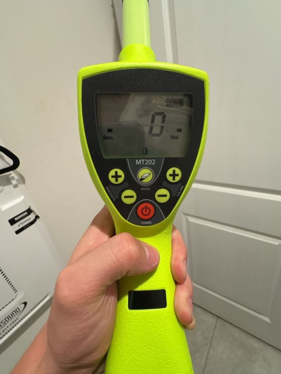 Bosch CST Berger MT202 Magna-Trak Magnetic Locator Green 3