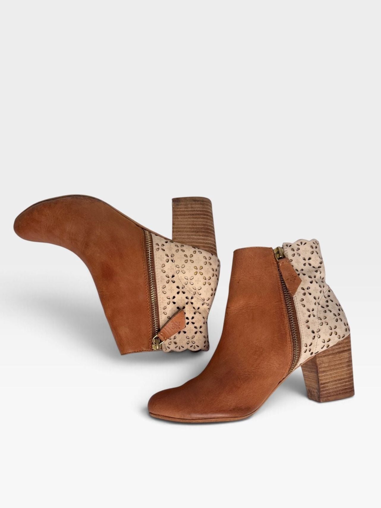 Miss Albright Brown Leather Cutout Heel Ankle Boots Size 6 7