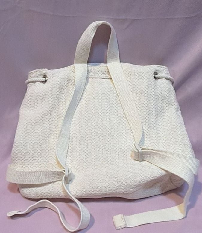 Abercrombie & Fitch White Woven Drawstring Backpack 3