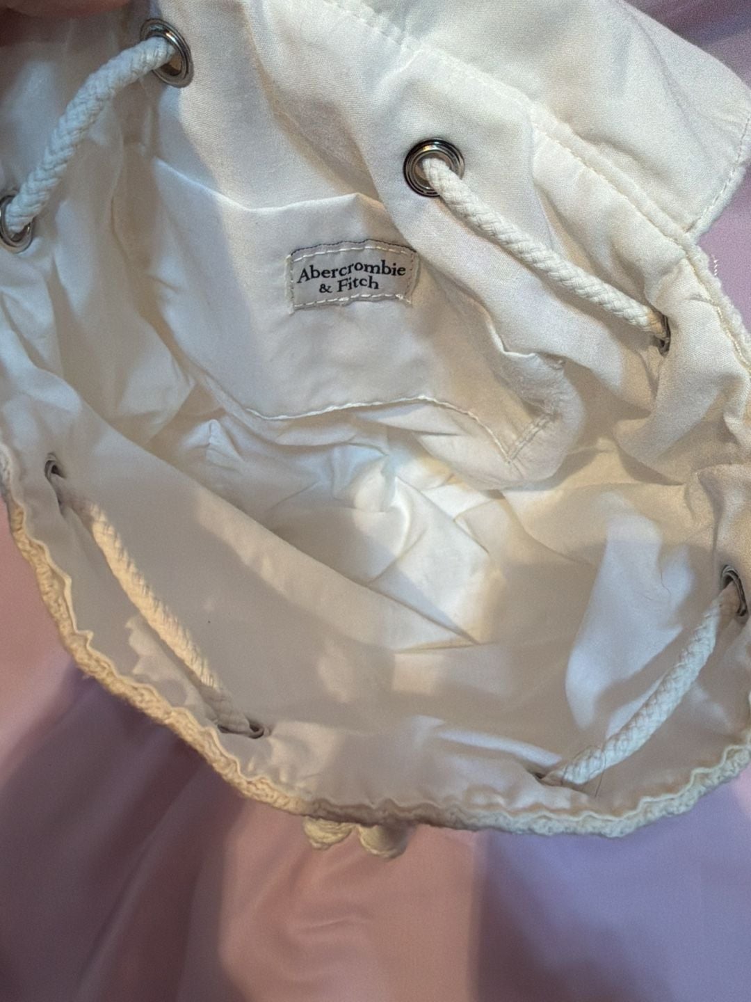 Abercrombie & Fitch White Woven Drawstring Backpack 4