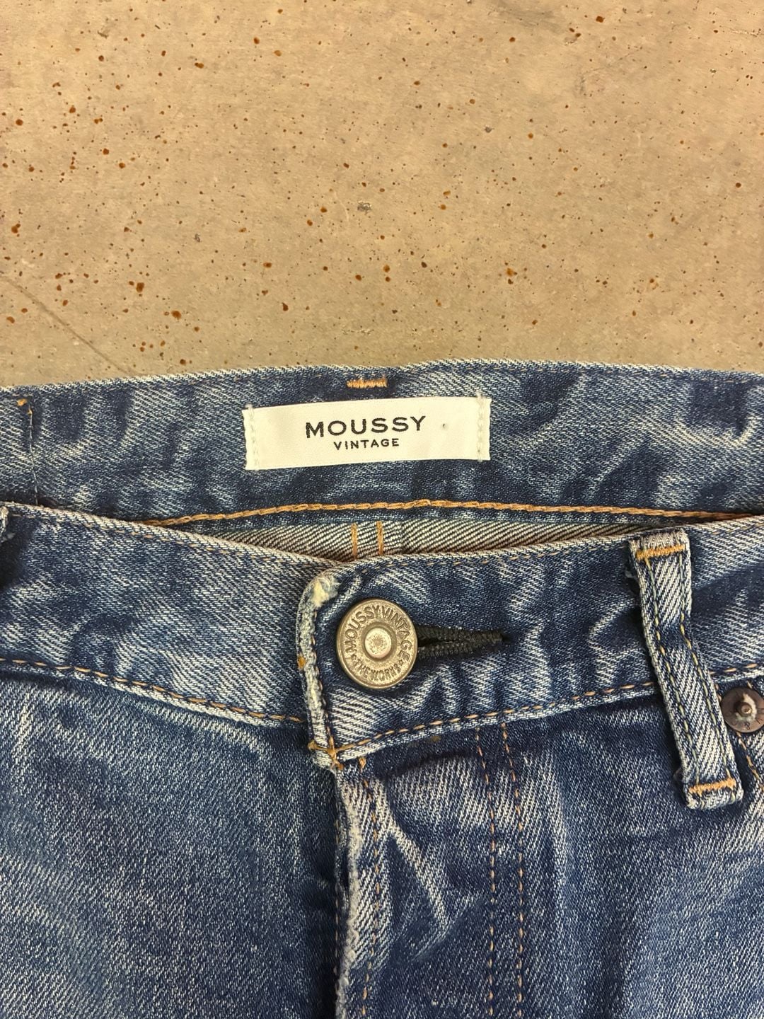 Moussy Vintage Denim Jeans Blue Distressed Tapered 4