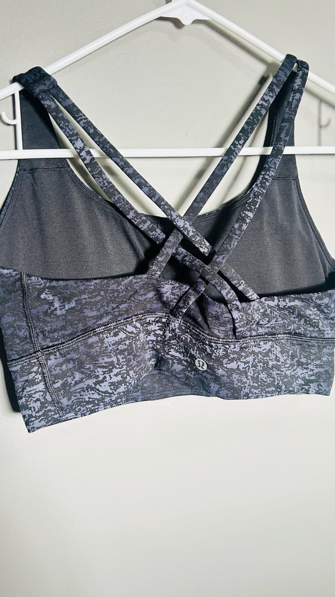 Lululemon Energy Long Line Bra Black Spray Dye. Pc 143 4