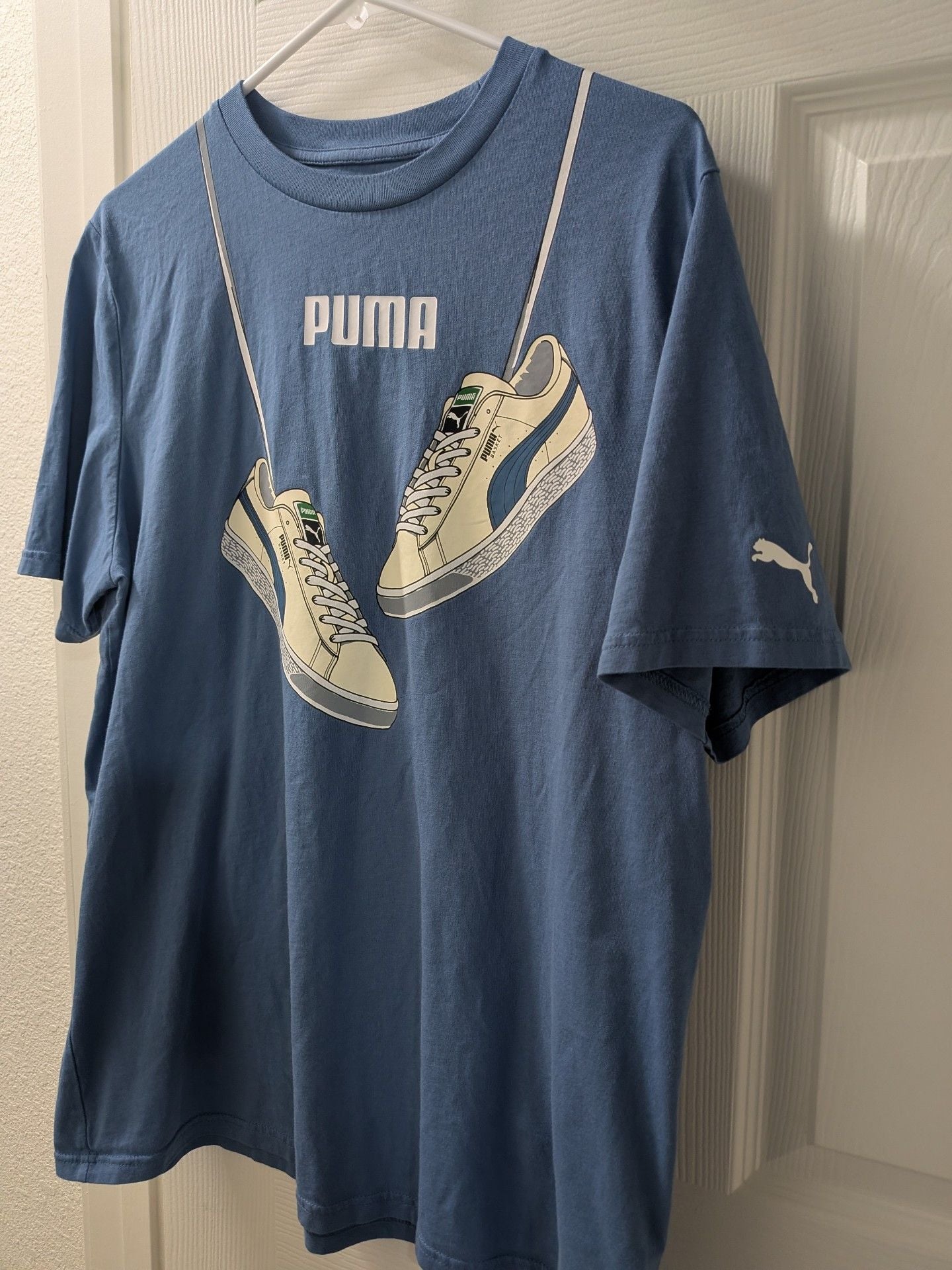 Puma Graphic Sneaker T-Shirt Blue 2