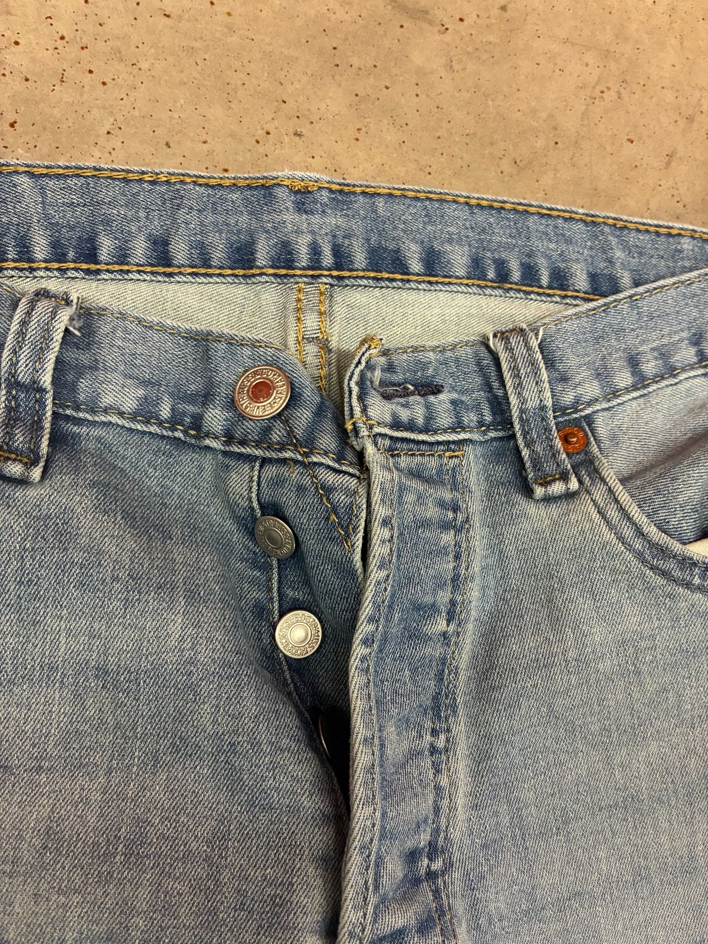 Levi's 501 Jeans W31 L32 Light Wash Denim Pants 5