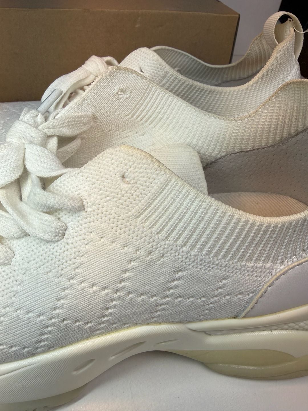 Steve Madden Myles Quilted Chunky Sneakers White 10