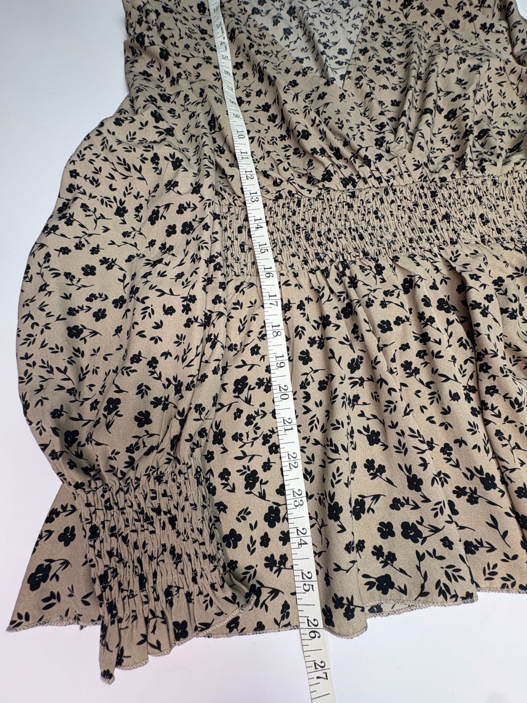 Womens Beige Black Floral Smocked Waist Peplum Blouse Puff Sleeve 5