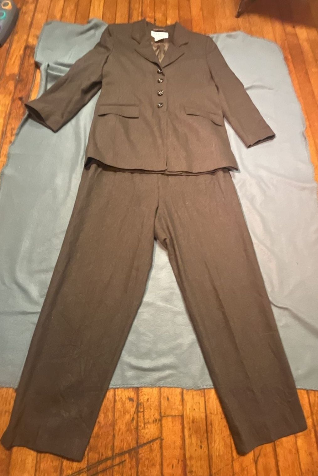 Valger Brown Wool Blazer and Pants Suit Set Size 12 2