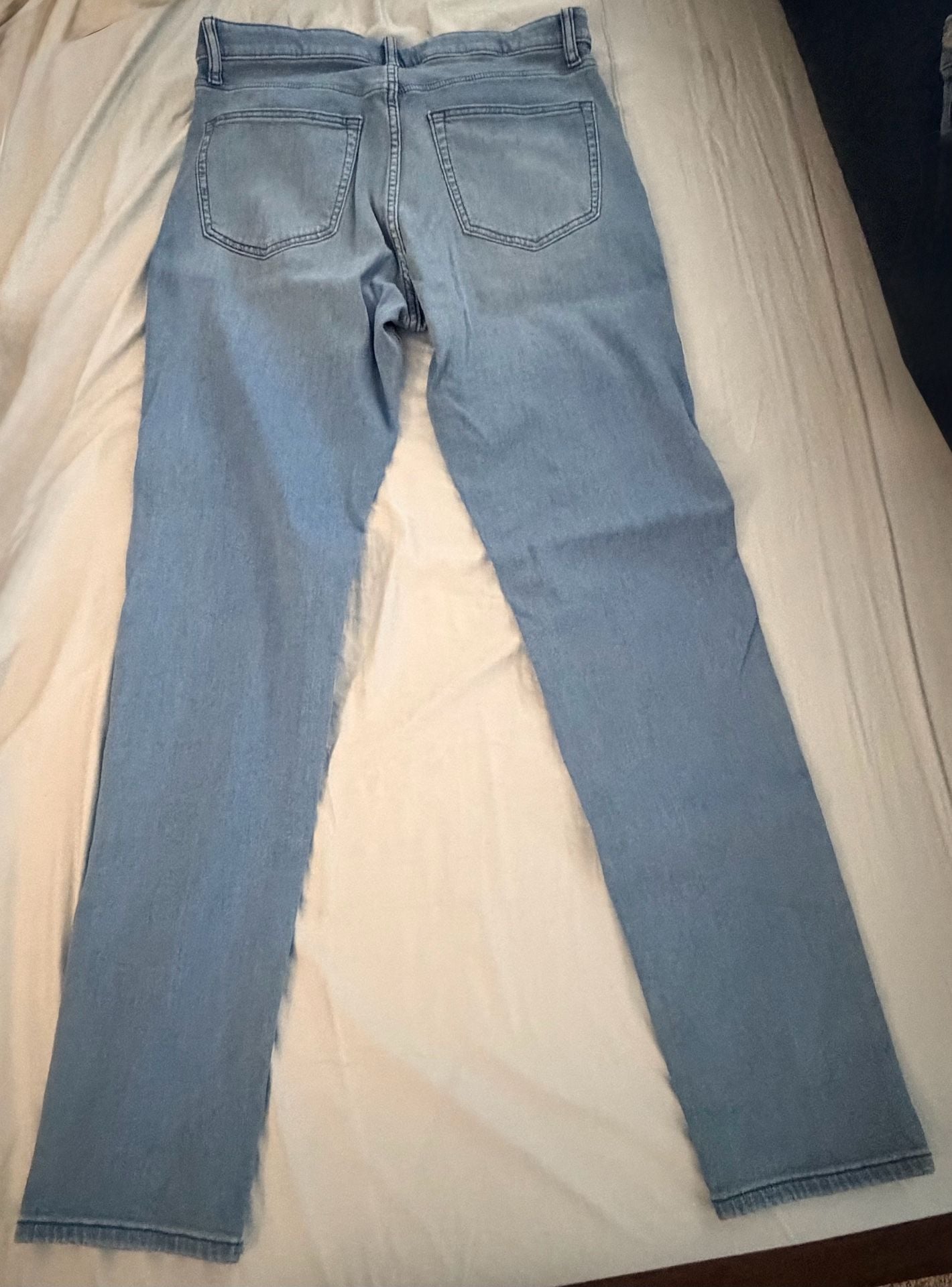 Uniqlo High Rise Super Skinny Jeans Size 32 Light Wash Denim 4