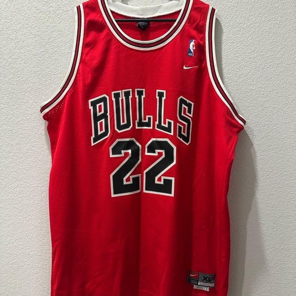 Nike Chicago Bulls Williams 22 Basketball Jersey Size XL Red NBA Team