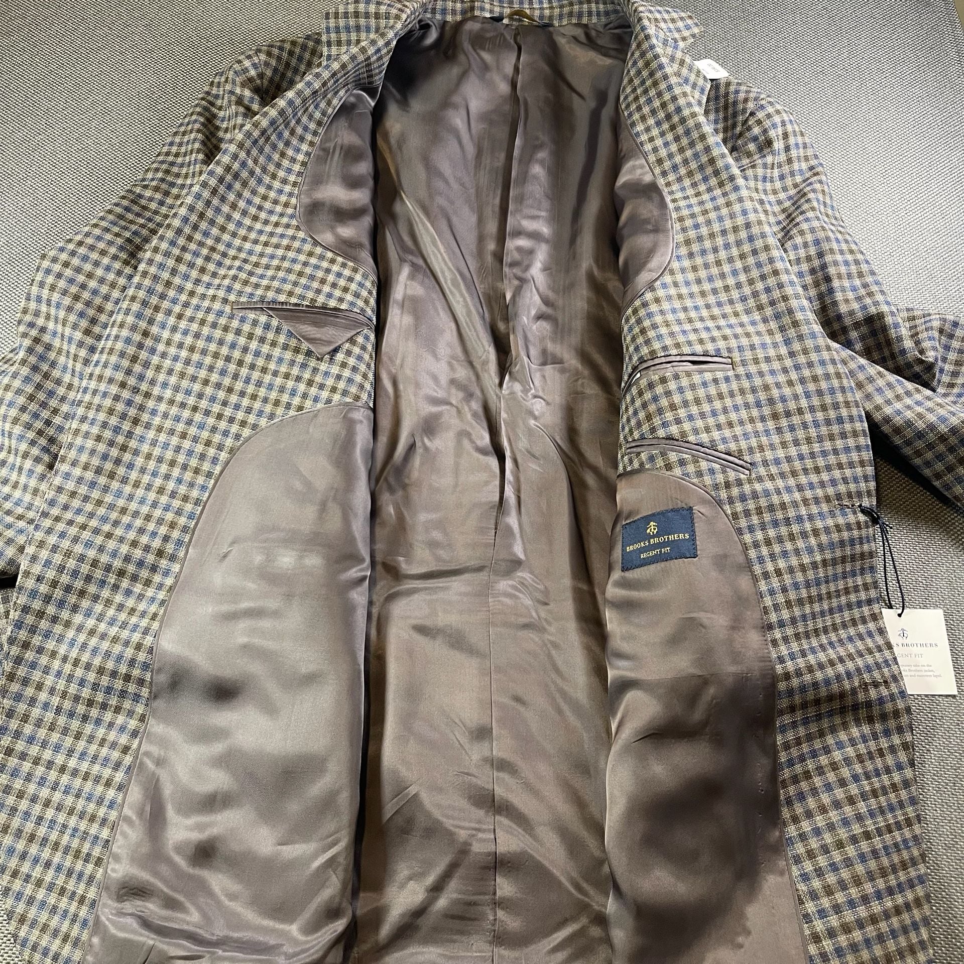 Brooks Brothers Regent Fit Sport Coat Size 48 Long Plaid Check Blazer 12